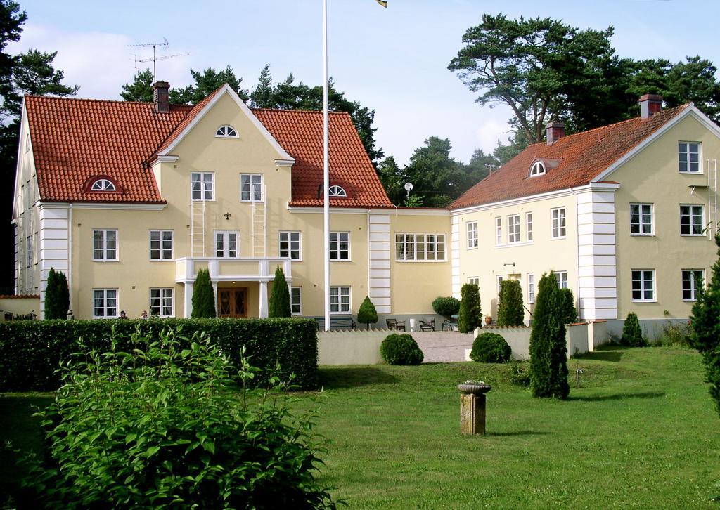 Talldungens Gardshotell Brösarp Екстериор снимка